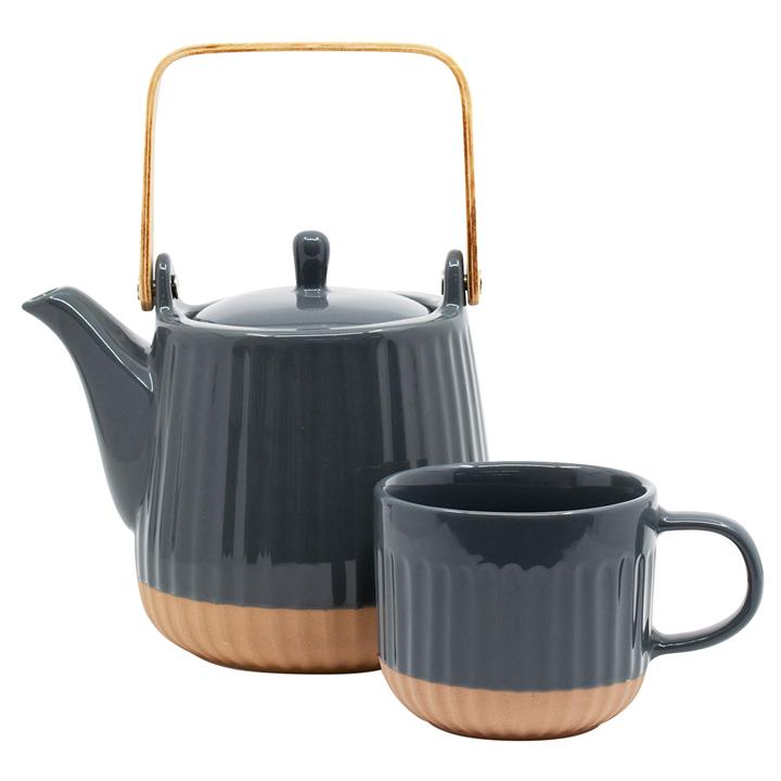 Amana Stoneware Tea Pot & Mug Set in Black by Salt & Pepper by Salt