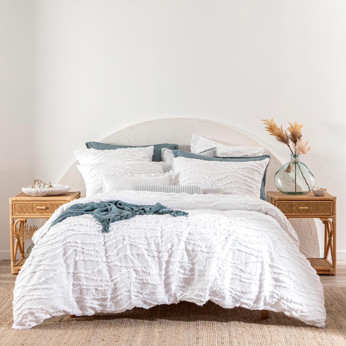 Habitat Arnav Quilt Cover Set White Super King Bed Quilt Cover Set by