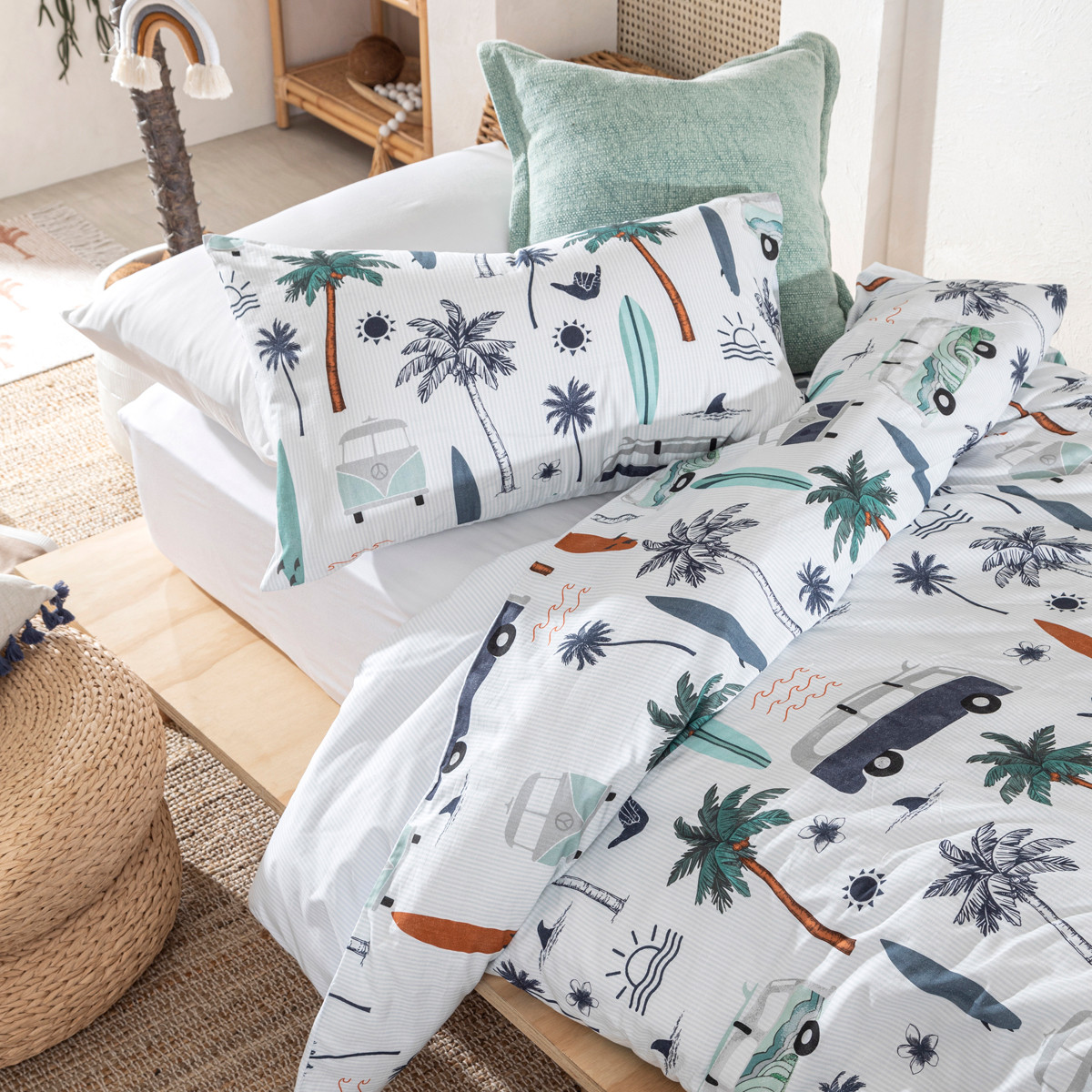 Kids By Pillow Talk Kai Quilt Cover Set White Multi Single Bed Quilt