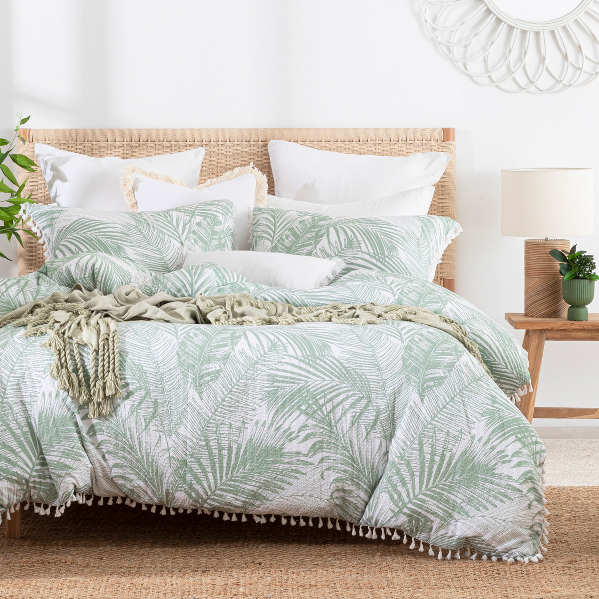 Essentials Essentials Serene Quilt Cover Set Green Single Bed Quilt