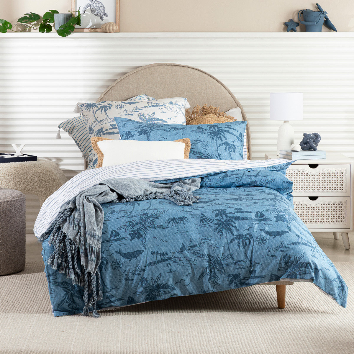 Kids By Pillow Talk Waikiki Quilt Cover Set Blue Double Bed Quilt Cover